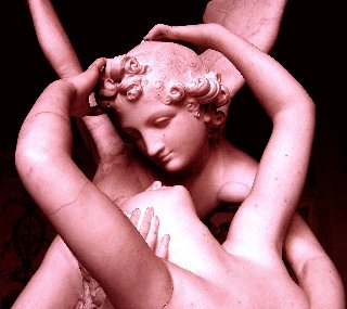 angioletti di marmo innamorati