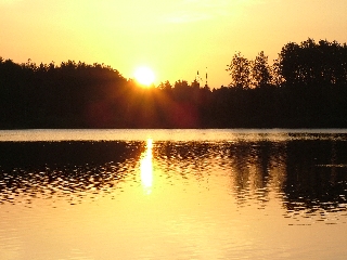 alba sul lago