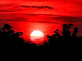 tramonto con cielo rossissimo