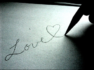 parole di amore segnate da una penna